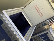 【レア・放出品】KLMオランダ航空 機内 ダストボックス ゴミ箱 ギャレー トロリー キャビネット No4　検）ミールカート_画像8