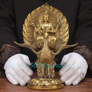 純銅 手作り 工芸品 置物を置く収蔵品 仏像 仏教 孔雀明王