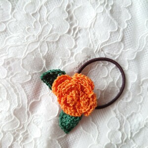 ヘアゴム　ヘアアクセサリー　薔薇オレンジ　手編み　レース編み　　カギ編み