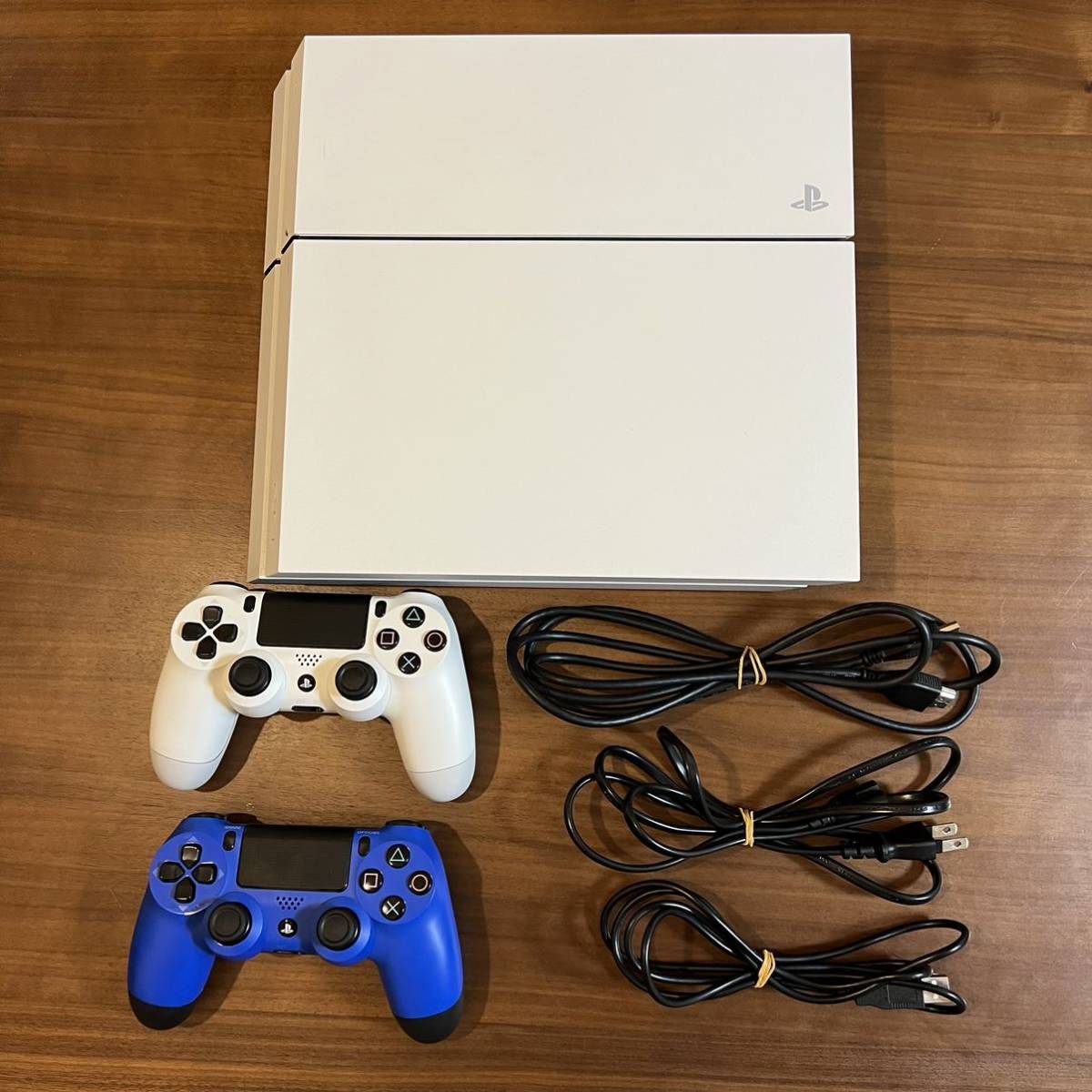 ヤフオク! -「ps4 本体 グレイシャーホワイト」の落札相場・落札価格 ヤフオク! -「ps4 本体 グレイシャーホワイト」の落札相場・落札価格