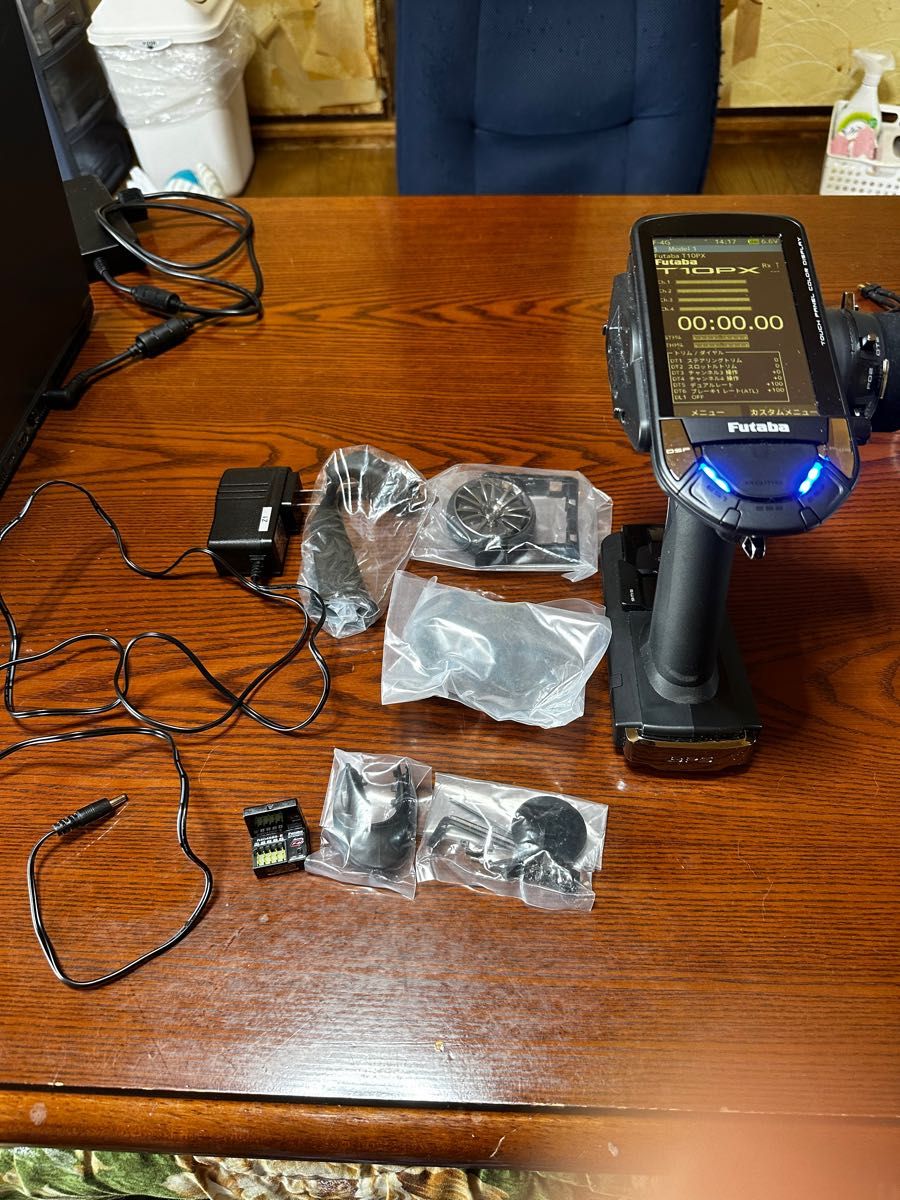 正規店仕入れの フタバ プロポ 4PLS 3PRKA 送信機 2個セット 本体のみ
