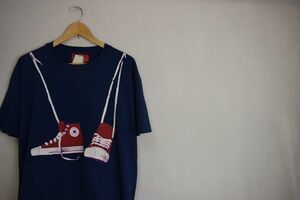 グッドプリント◎USA製90sビンテージCONVERSE ALLSTARコンバースオールスターオールコットンプリント半袖TシャツMネイビーアメカジnr23453