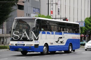 D【バス写真】Ｌ版２枚　中国JRバス　エアロクイーンⅠ　ガーラ　岡山～津山特急バス