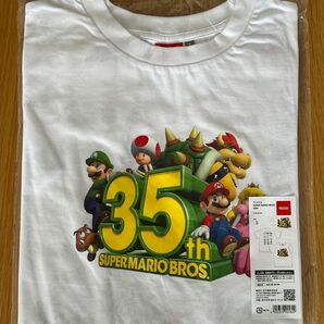 Nintendo スーパーマリオブラザーズ35周年　　　　　　　　　　　　　　　　　　　 　　　Tシャツ　Ｓサイズ　