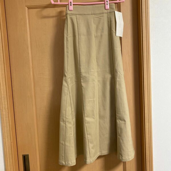 神戸レタス ストレッチマーメイドスカート フリーサイズ ライトベージュ 新品未着用 プリーツスカート ウエストゴム 未使用品