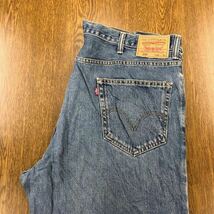 【EE011】Levi's 550 W42 L32 大きいサイズ ビッグサイズ ジーンズ ジーパン デニムパンツ メンズブランド古着 リーバイス550 送料無料_画像1