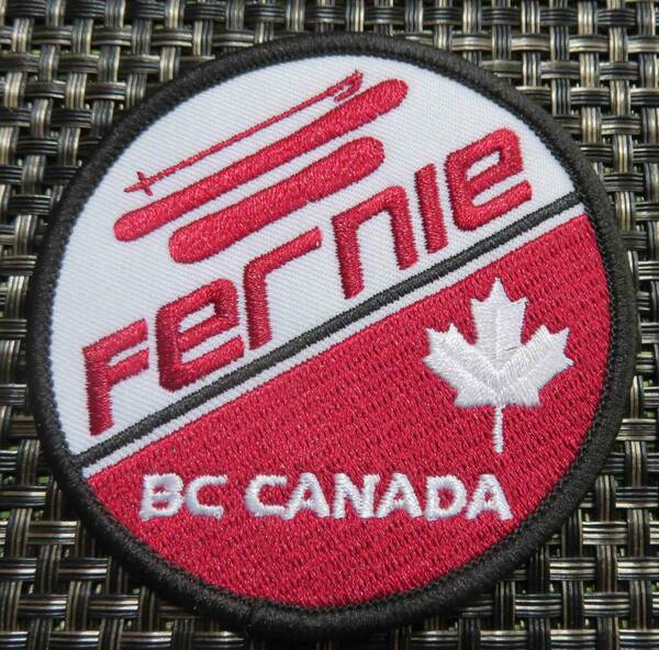 円形SKI◆新品カナダ　FERNIE BC CANADA　スキー　雪山登山　刺繍ワッペン激渋◆ウィンタースポーツ　リゾート　観光　旅行◇楓 ◎洋服DIY