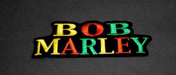 英語カラフル◎黄赤緑■新品 『BOB MARLEY ボブ.マーリー』ジャマイカ シンガーソングライター 刺繍ワッペン■ジャケット ミリタリー■DIY 