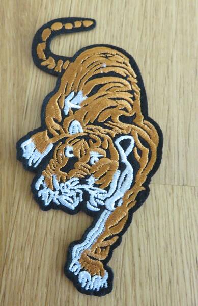 標準OR橙黒虎◆新品　猛虎　とら　トラ　虎　タイガーTIGER刺繍ワッペン■サバゲー　ミリタリー　ファッション バイク　ライダー■衣服DIY