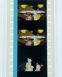 『となりのトトロ (1988) MY NEIGHBOR TOTORO』35mm フィルム 4コマ スタジオジブリ 映画 ネコバス Studio Ghibli サツキ メイ Film