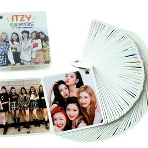 ITZY イッチ K-POP グッズ 韓国語 単語カード 単語帳 63枚入 + ケース 付の画像1