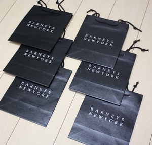  Barneys New York Barneys New York 24 pieces set shop sack back paper bag 