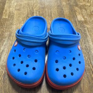 クロックス crocs クロックスサンダル 青　J3 21cm