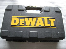 ◆◆DEWALT デウォルト　7.2V 充電式電動スクリュードライバー DCF680G2 　未使用_画像6