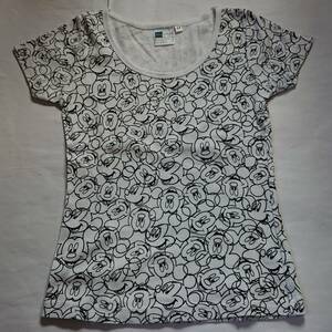 ミッキーマウス Tシャツ Ｍ 総柄 白地 綿１００% 可愛い コレクション ハンドメイド