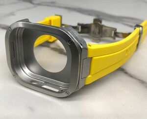 イエロー★アップルウォッチバンド ラバーベルト カバー　ステンレス Apple Watch ケース 49mm ウルトラ　ultra