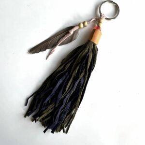 * free shipping * new goods original leather key holder hand made bag charm leather ethnic bohemi Anne tassel fringe I