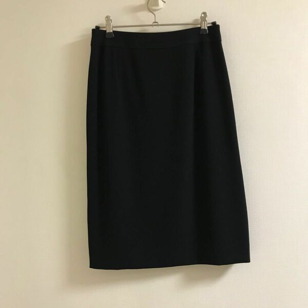 [美品] アンクライン NEW YORKスカート 膝丈 ブラック フォーマル Sサイズ