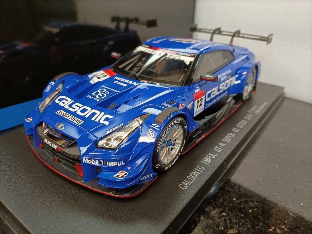 ヤフオク! -「(1%2f18 1:18) gt-r」(エブロ) (自動車)の落札相場・落札価格