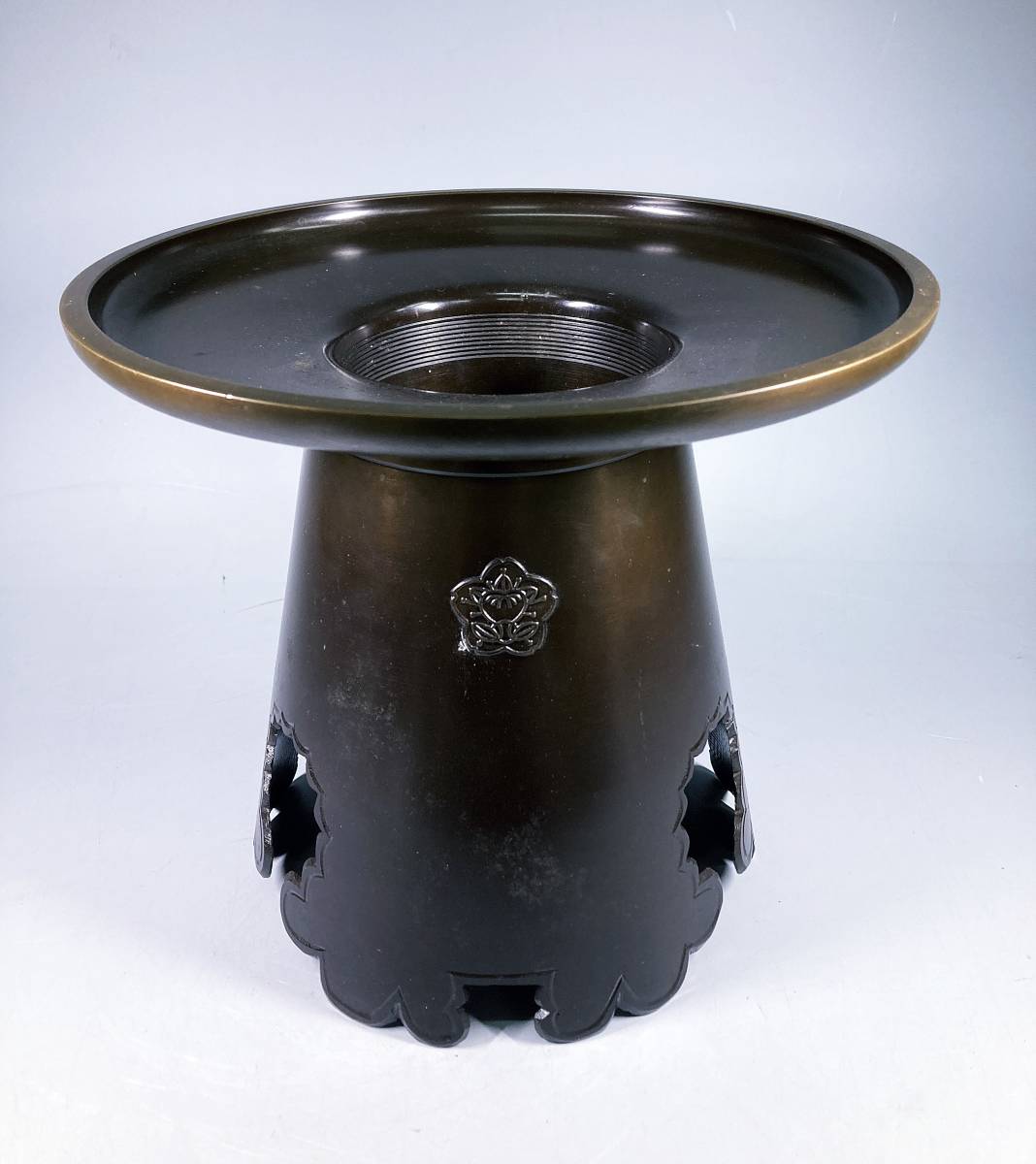 ヤフオク! -「池坊 御玄猪」(花器) (銅製)の落札相場・落札価格