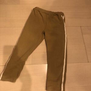 〔レギンスパンツ　キッズ　男女兼用　中古品〕