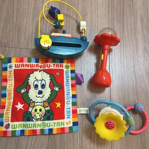 . child toy 4 point set Roo pin g* rattle * trumpet ( Miki House )*......( not not ..)