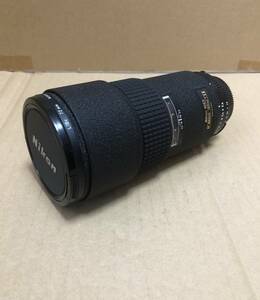 Nikon.ニコン.AF NIKKOR 180mm F2.8 カメラレンズ.望遠レンズ.説明にご覧ください