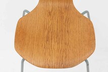 Fritz Hansen(フリッツ・ハンセン)　Ｔチェア　オーク材　Arne Jacobsen(アルネ・ヤコブセン)　北欧家具ビンテージ_画像6