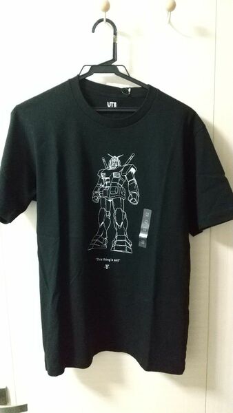 ガンダム　ユニクロ　Tシャツ