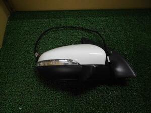 VW Golf DBA-1KCAX right side mirror 