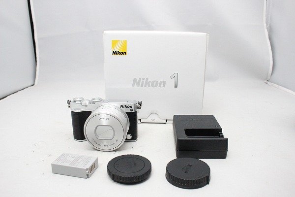 ニコン Nikon 1 J5 標準パワーズームレンズキット オークション比較