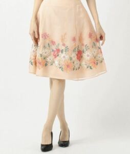 [ ultimate beautiful goods ] complete sale goods!! TOCCA flower embroidery auger nji- flair skirt Tocca 