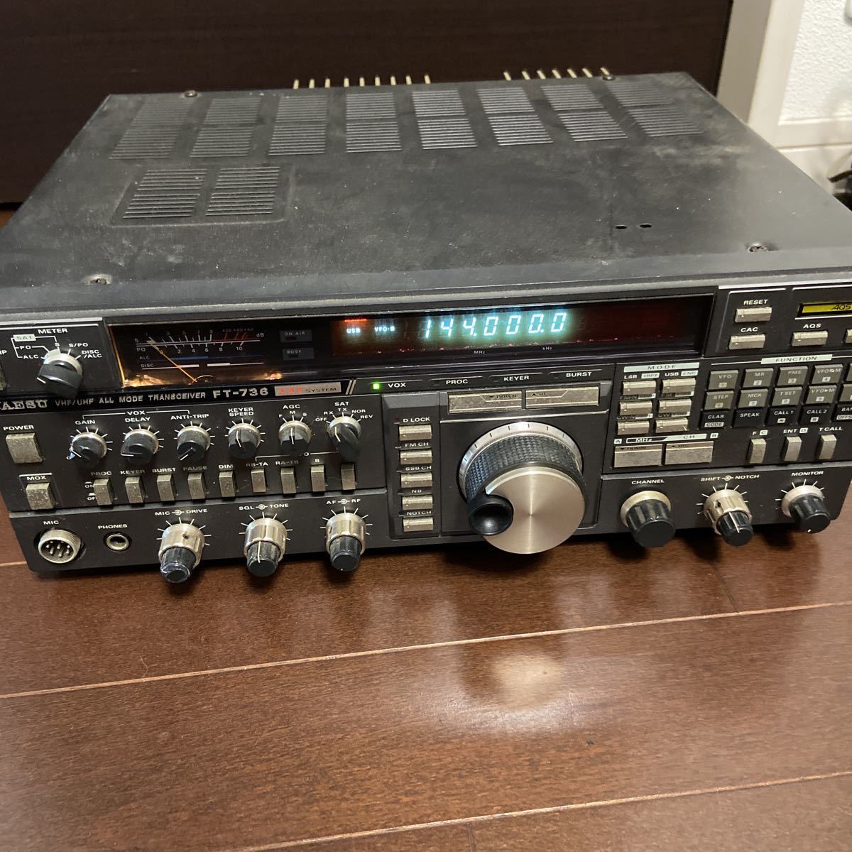 正規品 八重洲無線機 FT-736 オールモードトランシーバー