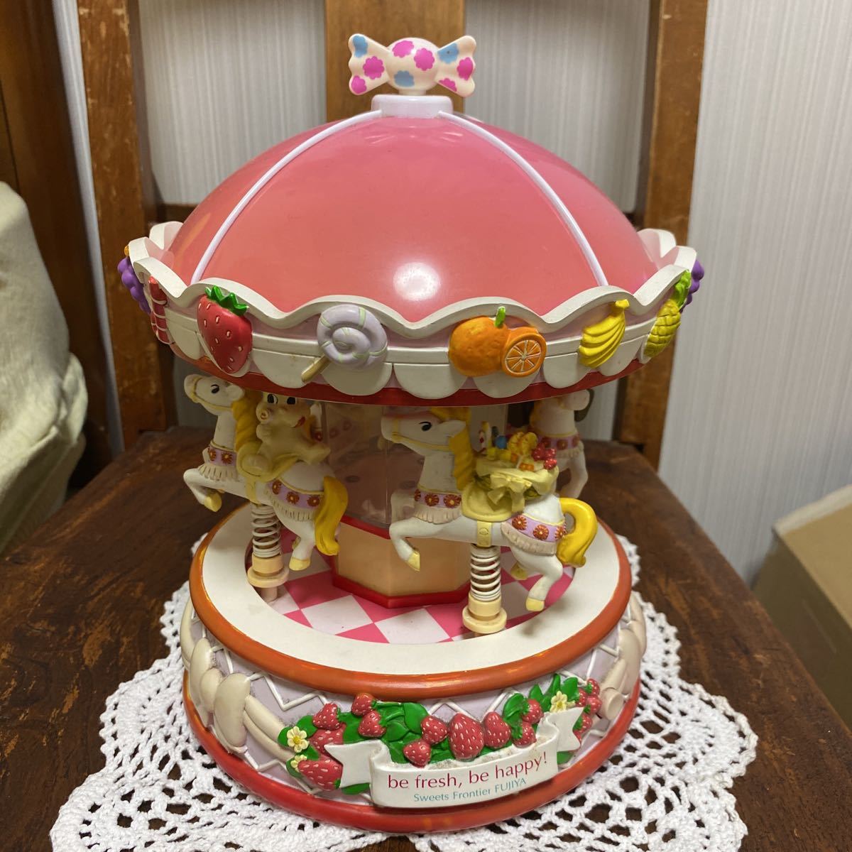 ワンピなど最旬ア! 非売品 ペコちゃんメリーゴーランド 未使用 動作