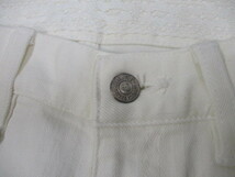 Ｋ．Ｔ　KIYOKO TAKASE　キヨコ タカセ　レディース　ホワイトジーンズ　サイズ３　チェーン・パール付　Ｄリング　日本製_画像6