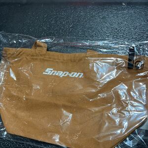 新品 Snap-on スナップオン トートバッグ ミニバッグ 刺繍ロゴ　 買い物 ハンドバッグ 小物入れに 未使用品