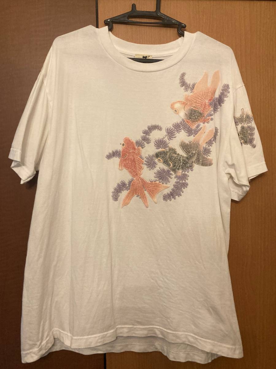Vêtements de mode ☆ Vêtements anciens abandonnés Il était une fois Kyoto T-shirt motif japonais Poisson rouge peint à la main Peinture 3D Blanc Blanc Taille M Cool Japan, mode, Accessoires de mode, autres