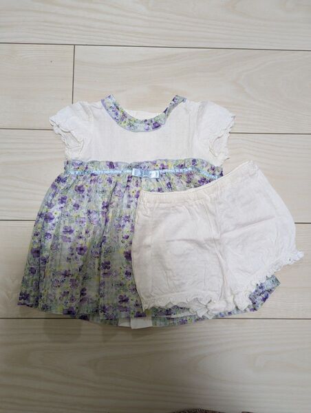 BeBe ベビー花柄ワンピース S