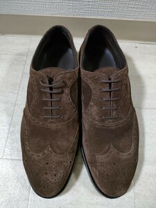 サイズ：40　美品　イタリア製　BOTTEGA VENETA ボッテガヴェネタ ビジネスシューズ 牛革 メダリオン ウイングチップ レザーシューズ　　