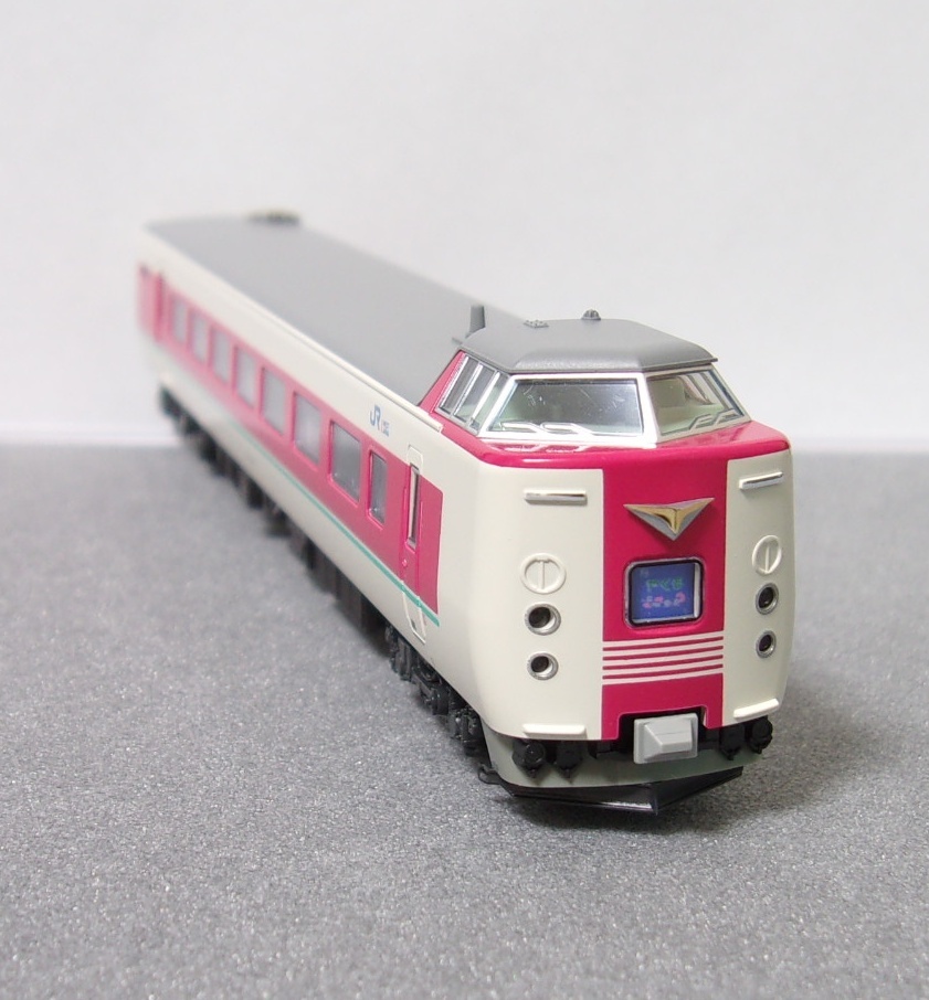 KATO クロ381-132 [10-1452 381系 ゆったりやくも ノーマル編成セット