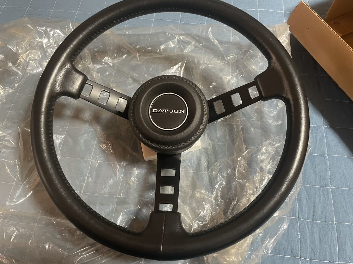 ヤフオク! -「ダットサンハンドル ニスモ」の落札相場・落札価格