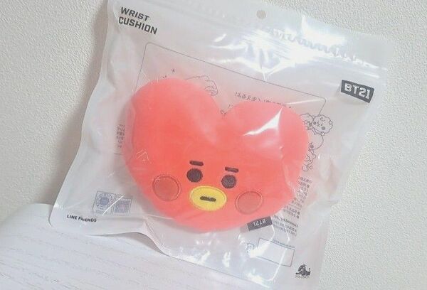 BT21(*>∀<*)☆手首クッション TATA