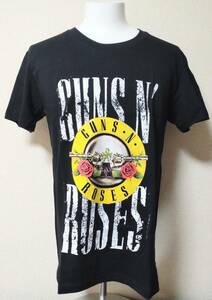 送料無料　【Mサイズ】ガンズ＆ローゼス　Tシャツ　 Guns N' Roses　ロゴ　ロックバンド　ファンスマ