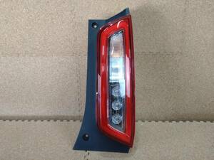 【美品】ホンダ N-WGN JH3 JH4 右テールランプ LED STANLEY スタンレー W4841【R5-2041B-CA】