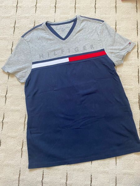 TOMMYHILFIGER 半袖　Tシャツ　S