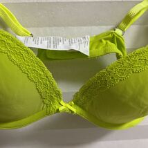 訳あり。　定価3990 新品タグ付き、AMERICAN EAGLE Aerie エアリー。　ブラジャー サイズ 32C_画像4