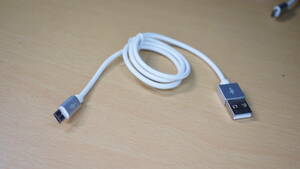 【USB-A to USB Micro B】