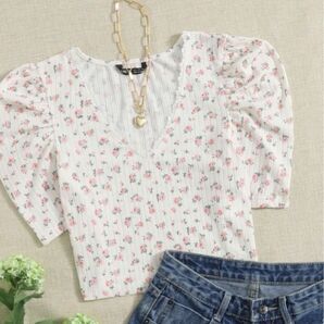 SHEIN 花柄 トップス