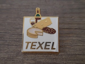 フランス☆古いピンズ 【TEXEL】 ピンバッジ PINS ワイン チーズ サラミ