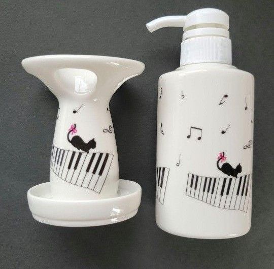 新品 2点 歯ブラシ立て ローションボトル 日本製 陶器 猫 音符 ねこ ポンプ ソープボトル